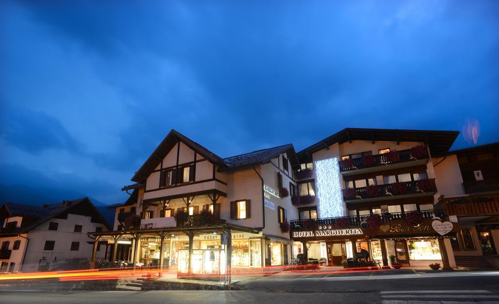 Hotel Margherita San Martino Di Castrozza Buitenkant foto
