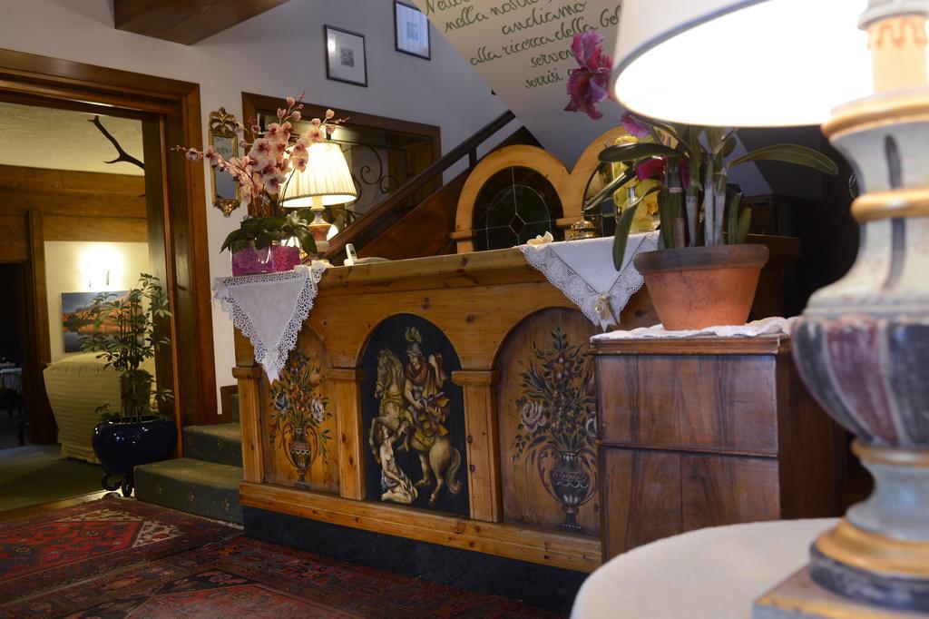 Hotel Margherita San Martino Di Castrozza Buitenkant foto